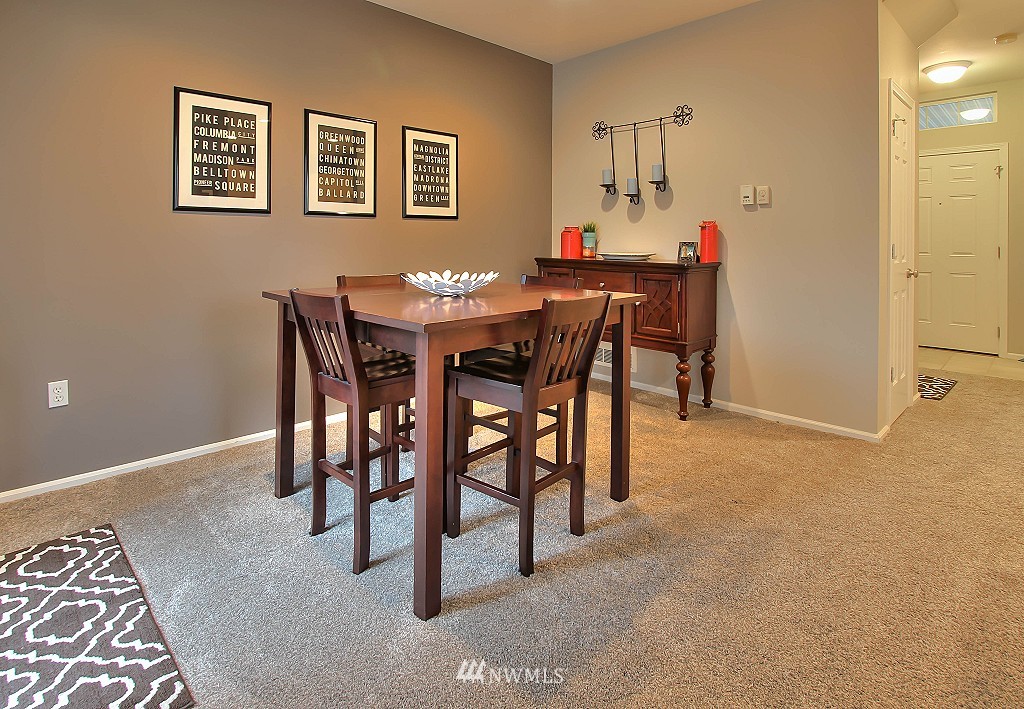 108 South 49th Street, Unit A Renton, WA 98055 - Photo 6 of 23