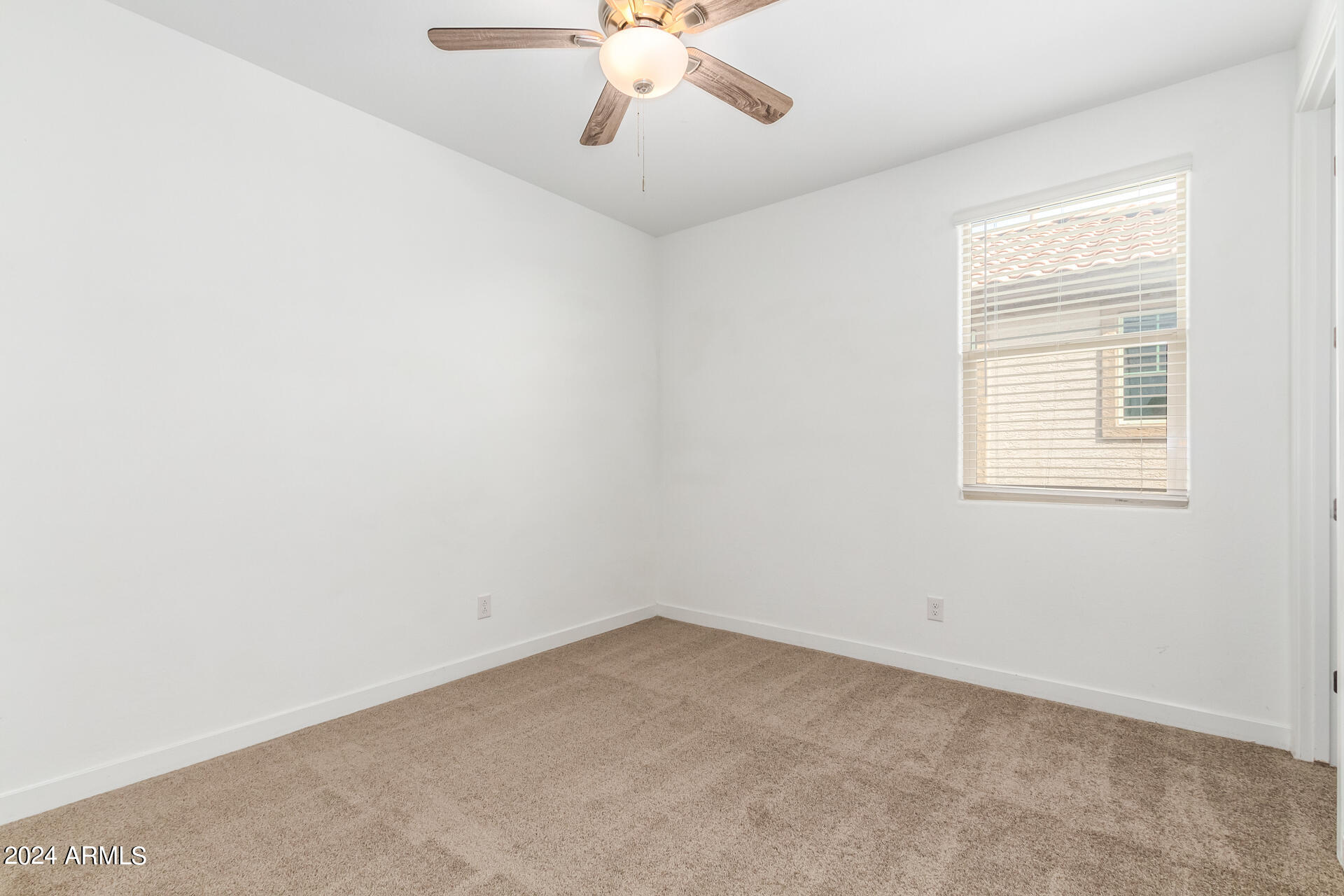 9120 West Roma Avenue Phoenix, AZ 85037 - Photo 38 of 53 0035-35 - Roma