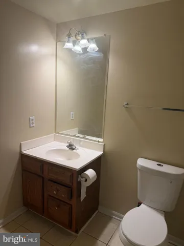 $2,500 | 8910 Pembrook Woods, Laurel, MD 20723