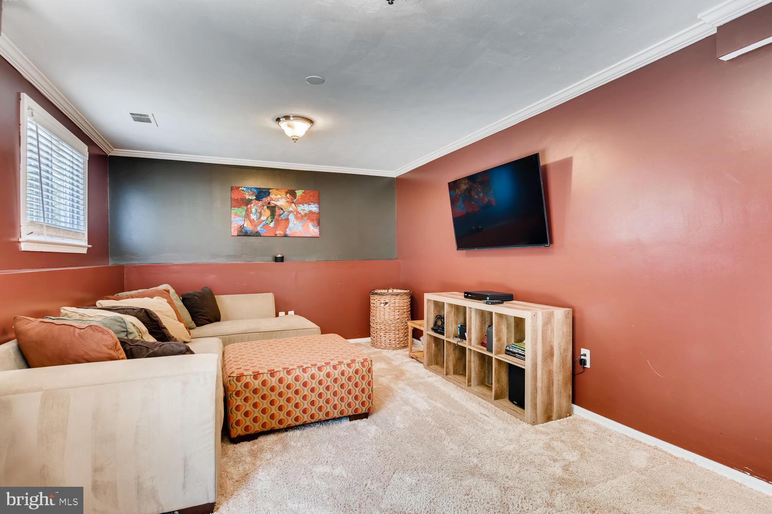 4004 Rouen Road Randallstown, MD 21133 - Photo 22 of 31 Entertainment Center