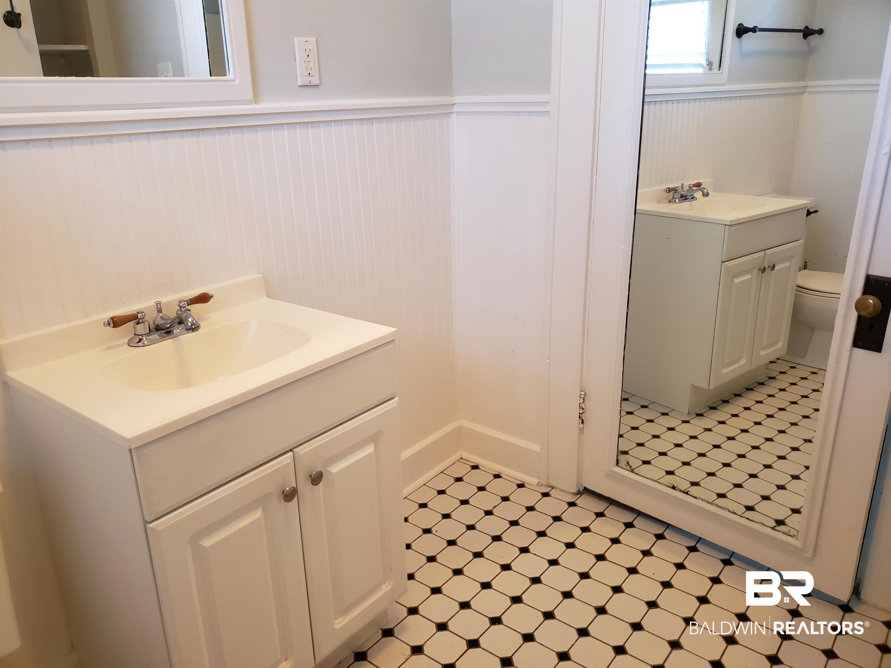 1150 Old Shell Road Mobile, AL 36604 - Photo 17 of 21