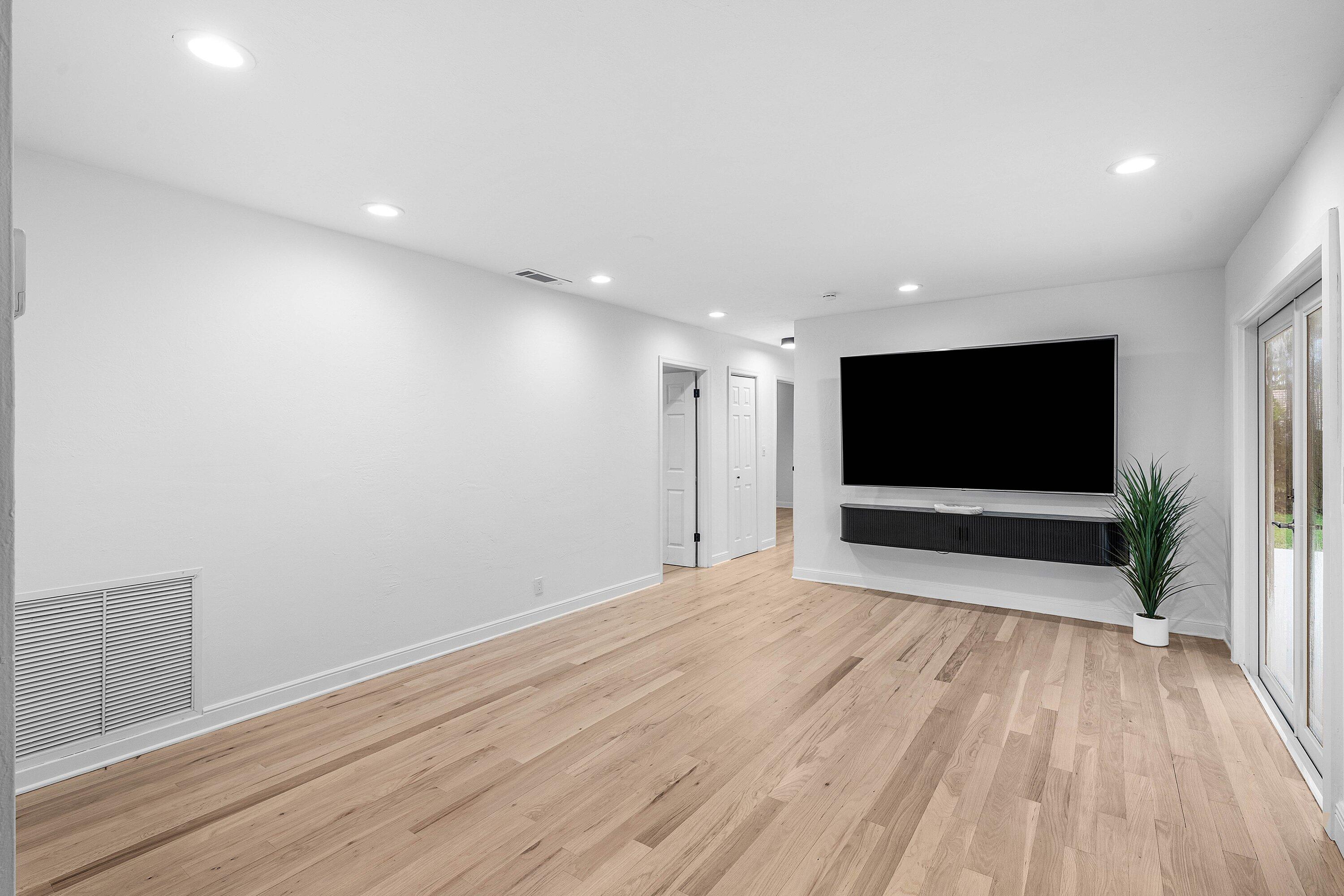 1551 Southwest 10th Street Boca Raton, FL 33486 - Photo 17 of 52 Living Room