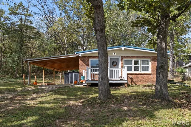 $158,700 | 14147 Timberline Drive, De Soto, MO 63020