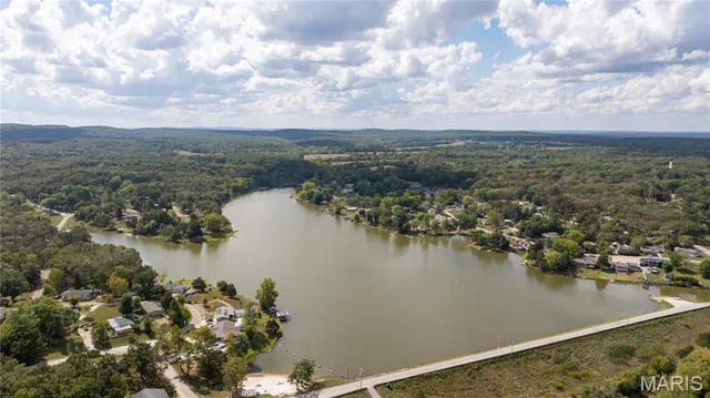 $158,700 | 14147 Timberline Drive, De Soto, MO 63020