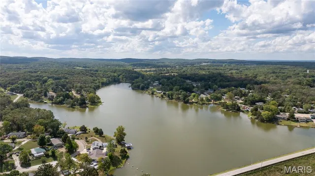 $158,700 | 14147 Timberline Drive, De Soto, MO 63020