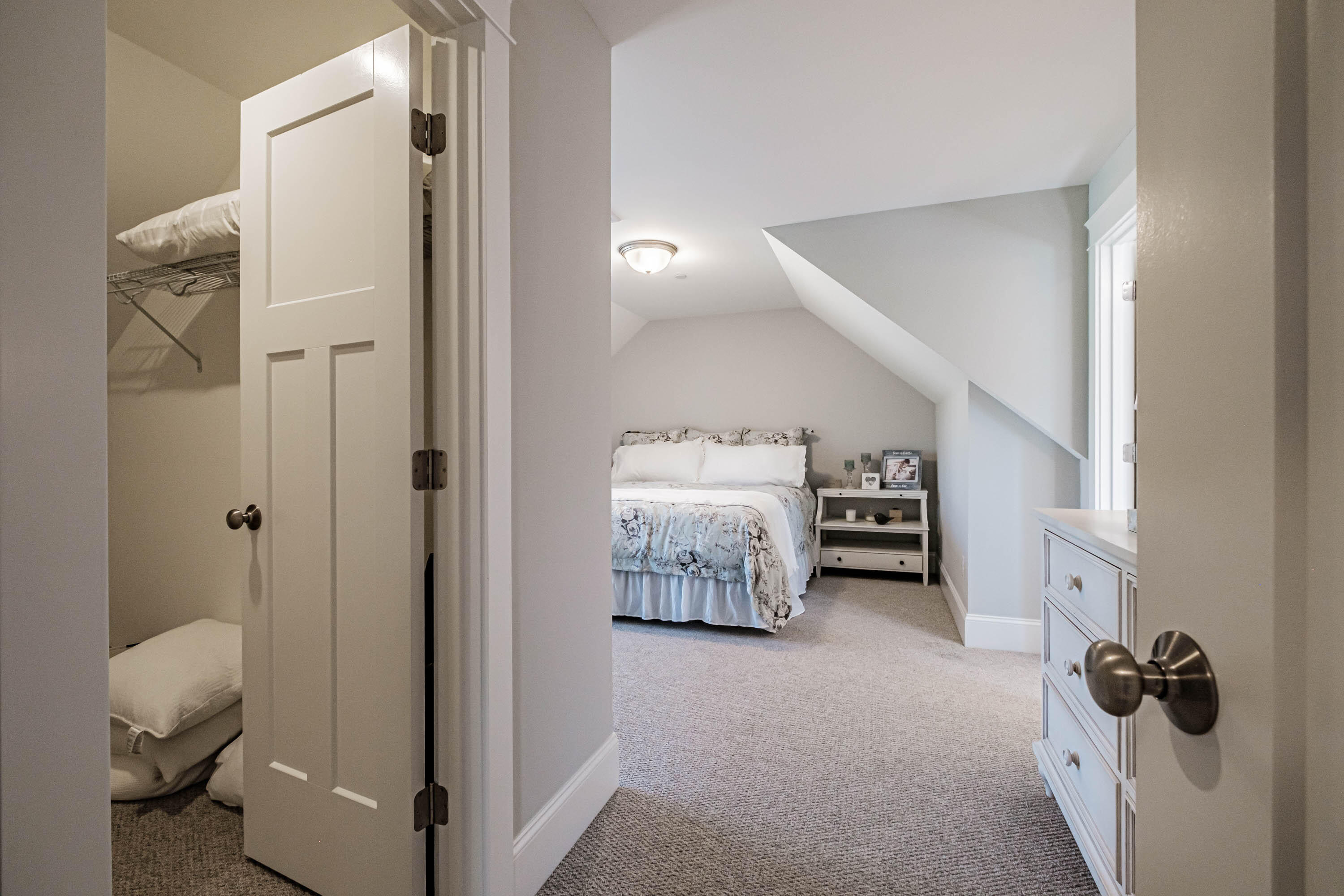 1 Belfast Lane, Unit 6 Kennebunk, ME 04043 - Photo 15 of 24 20220830gp-60146