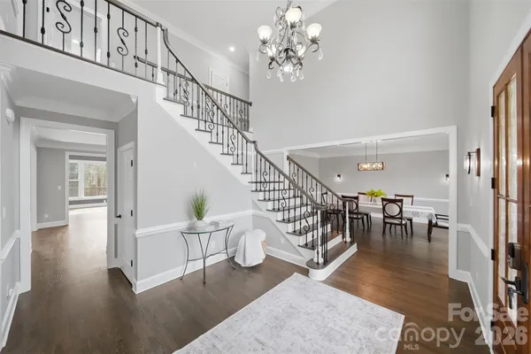 $960,000 | 3916 2nd St Drive Northwest, Hickory, NC 28601