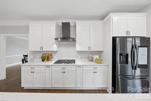 $960,000 | 3916 2nd St Drive Northwest, Hickory, NC 28601