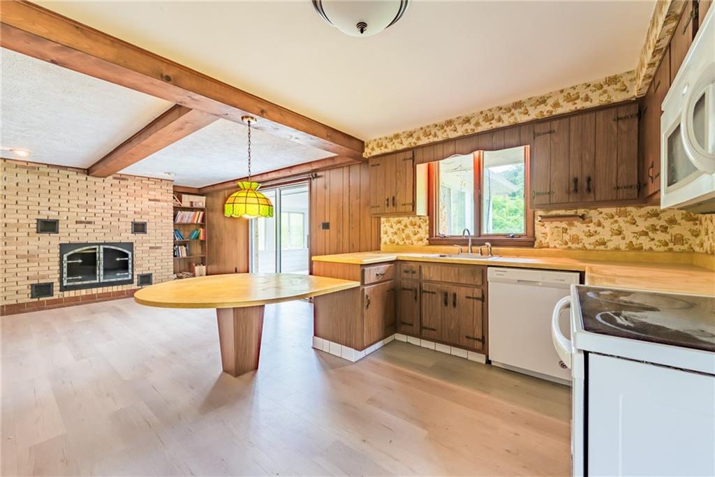 1206 Beaver Run Road Greensburg, PA 15601 - Photo 7 of 20 Gallery Image 7