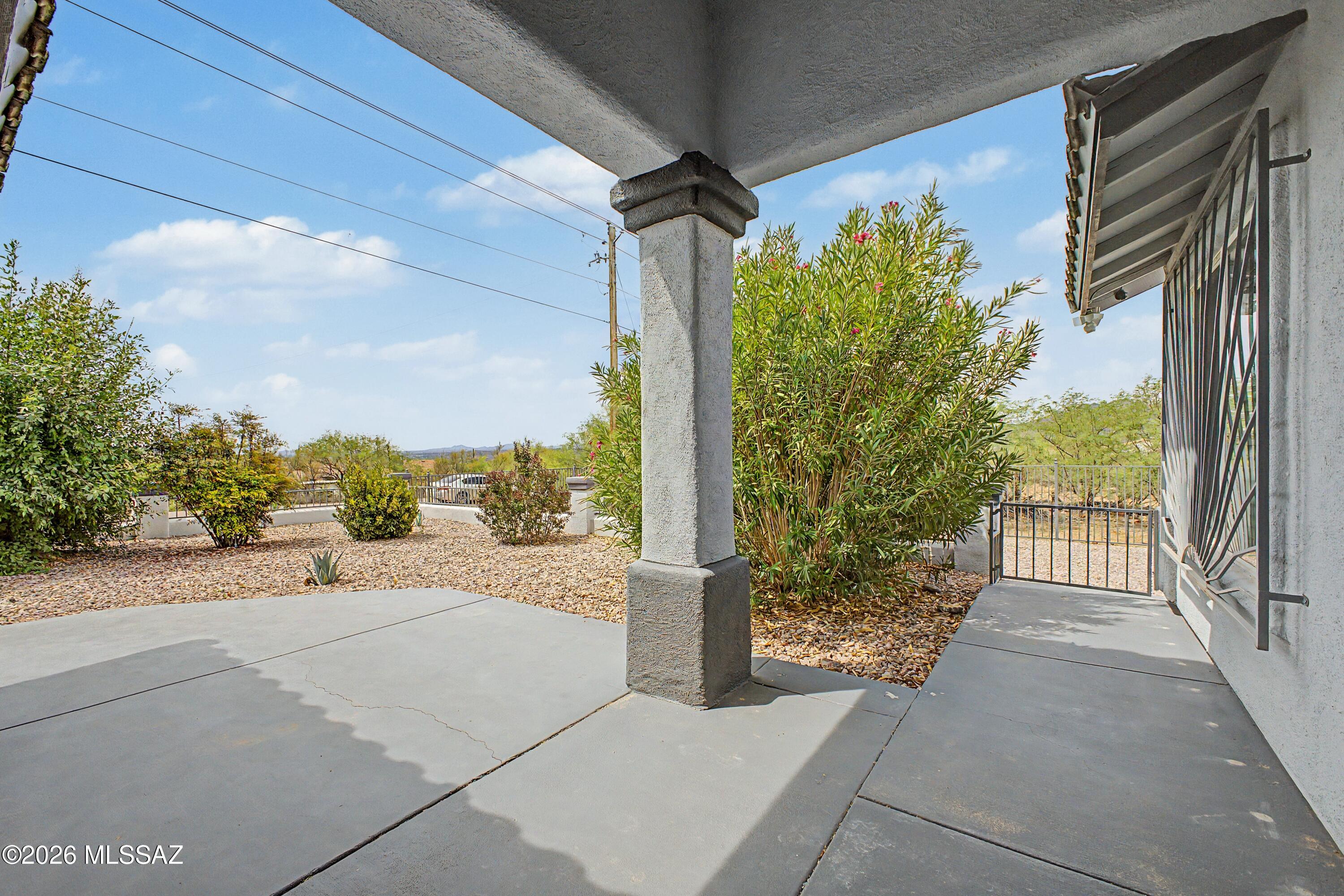 87 Avenida De Las Naciones Rio Rico, AZ 85648 - Photo 4 of 38 DLN Entry Way Face out