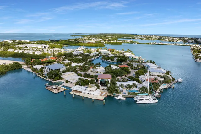 $1,650,000 | 1220 122nd Street, Unit OCEAN, Marathon, FL 33050