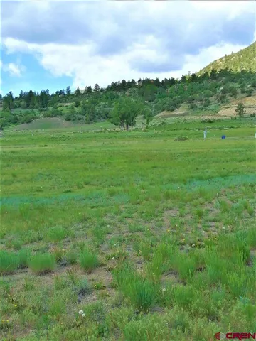 a view of an outdoor space and yard