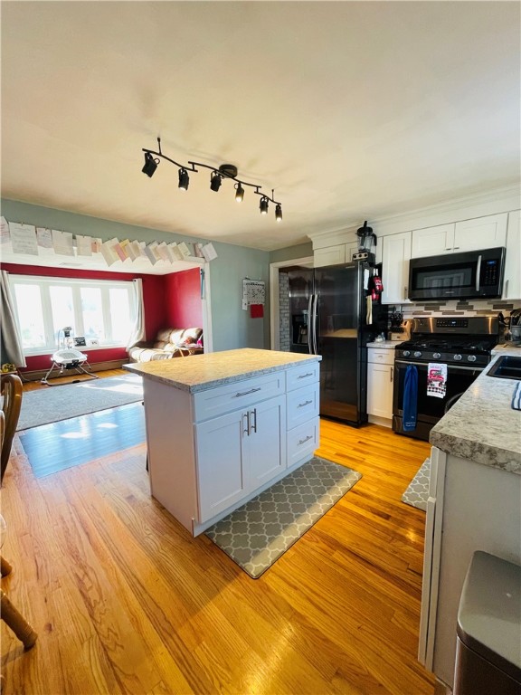 219 Smith Street Warwick, RI 02886 - Photo 16 of 32