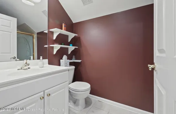 $8,000 | 29 Northwoods Road, Asbury Park, NJ 07712