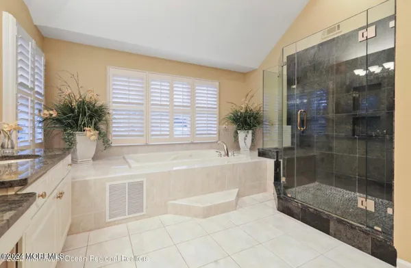 $8,000 | 29 Northwoods Road, Asbury Park, NJ 07712