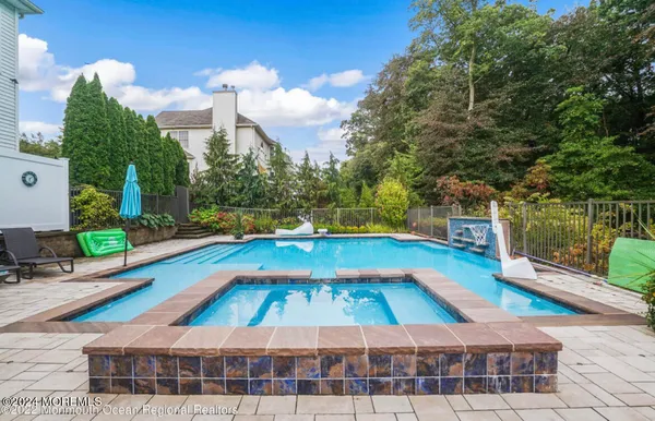 $8,000 | 29 Northwoods Road, Asbury Park, NJ 07712