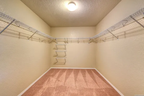$2,325 | 815 Cactus Star, San Antonio, TX 78260