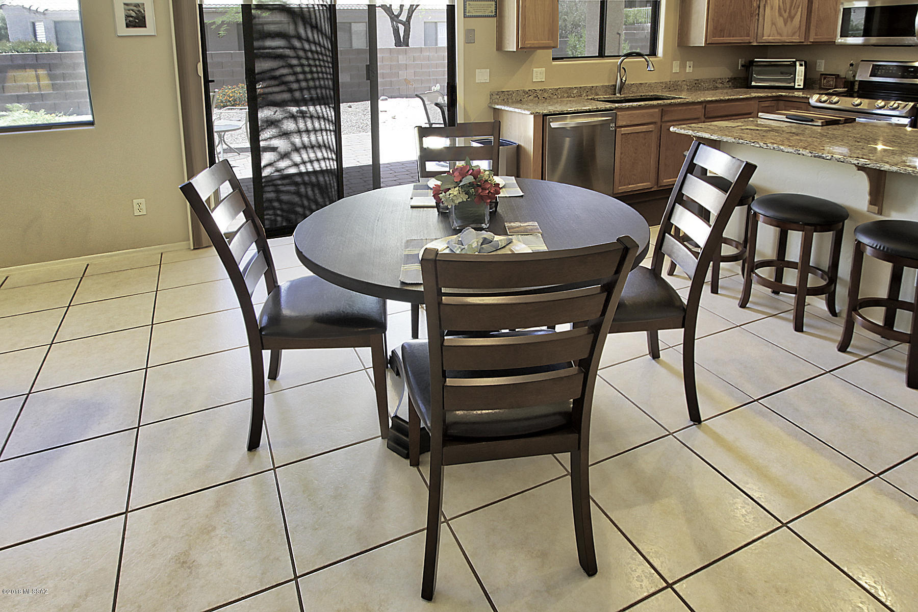 409 West Greys Road Oro Valley, AZ 85737 - Photo 10 of 25