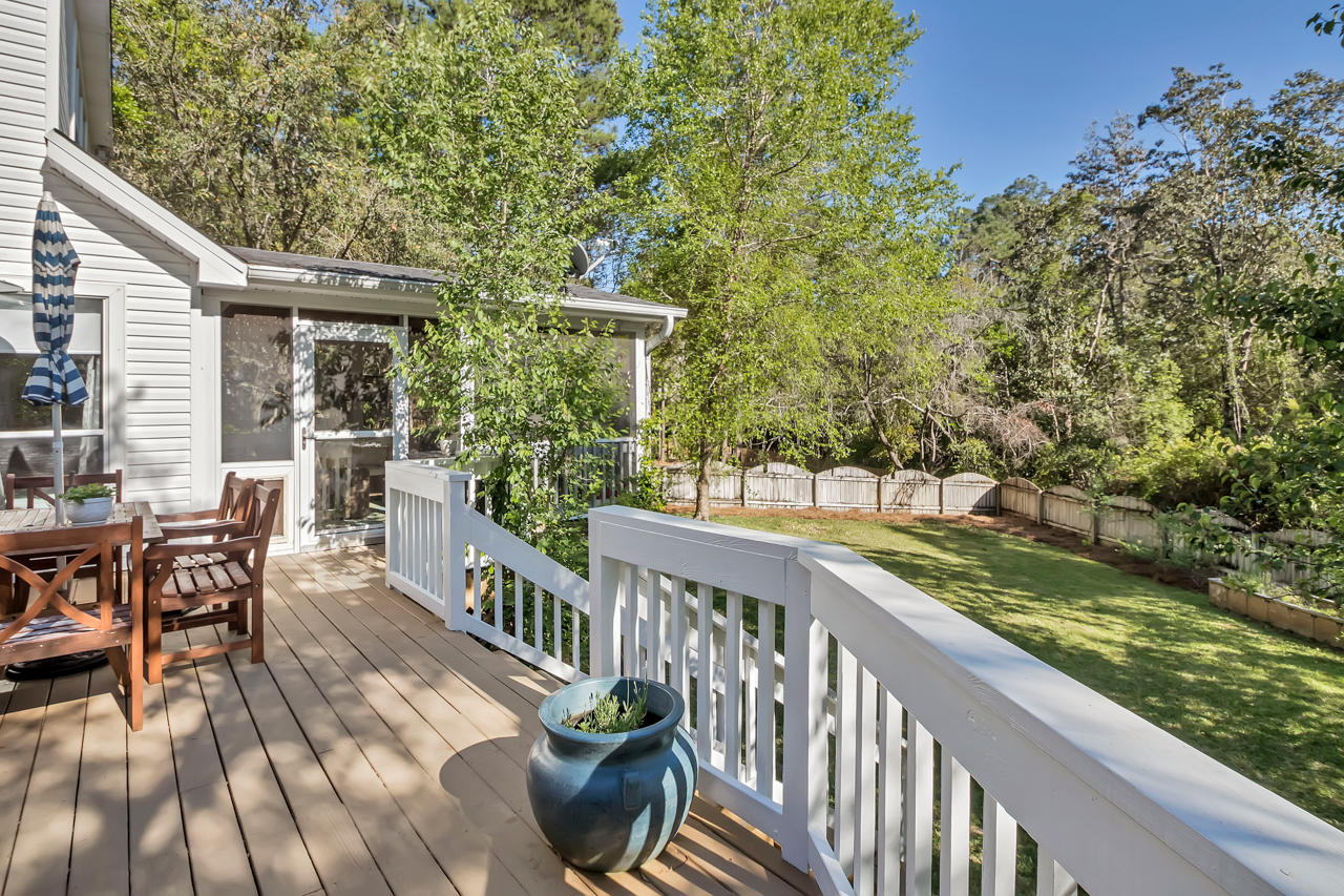 1830 Huntington Road Niceville, FL 32578 - Photo 24 of 35 a view of a two chair and tables in the balcony