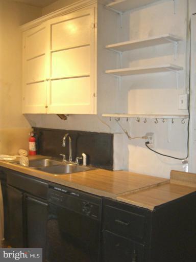 1356 Spring Road Northwest Washington, DC 20010 - Photo 11 of 22 Kitchen