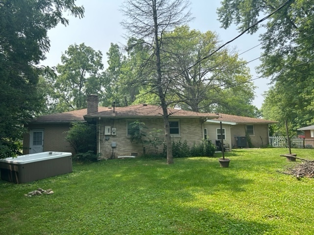 2774 West Hickory Drive Anderson, IN 46013 - Photo 2 of 15