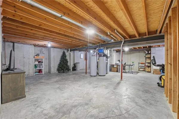 $520,000 | 15645 West 154th Street, Olathe, KS 66062