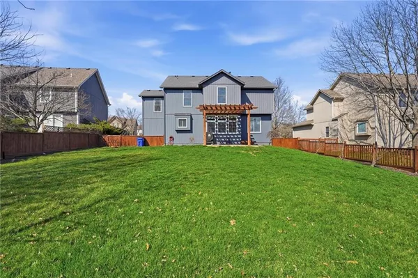 $520,000 | 15645 West 154th Street, Olathe, KS 66062