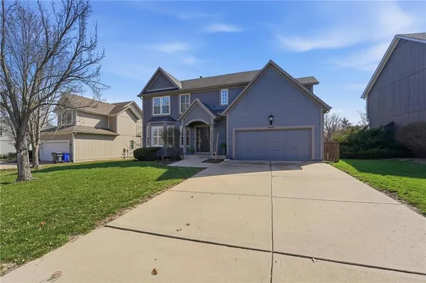 $520,000 | 15645 West 154th Street, Olathe, KS 66062