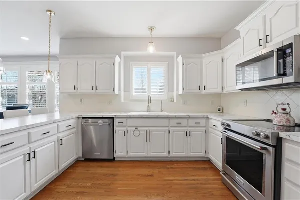 $520,000 | 15645 West 154th Street, Olathe, KS 66062