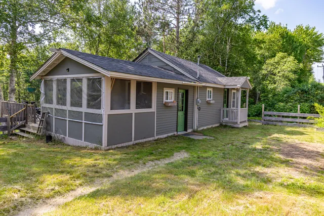 $299,000 | 194 Main Road, Passadumkeag, ME 04475