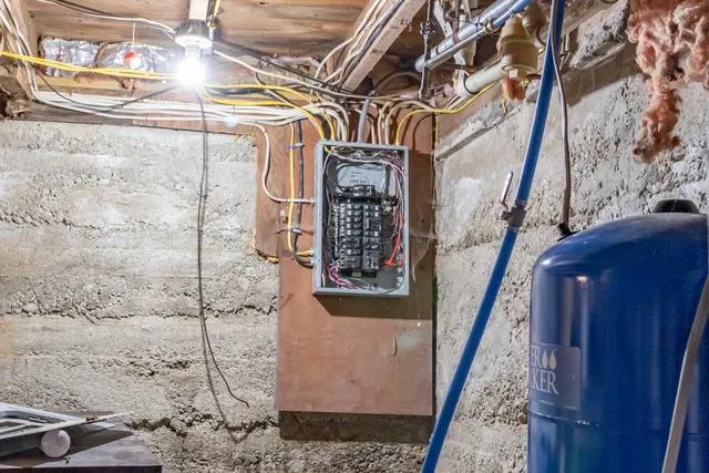 $299,000 | 194 Main Road, Passadumkeag, ME 04475