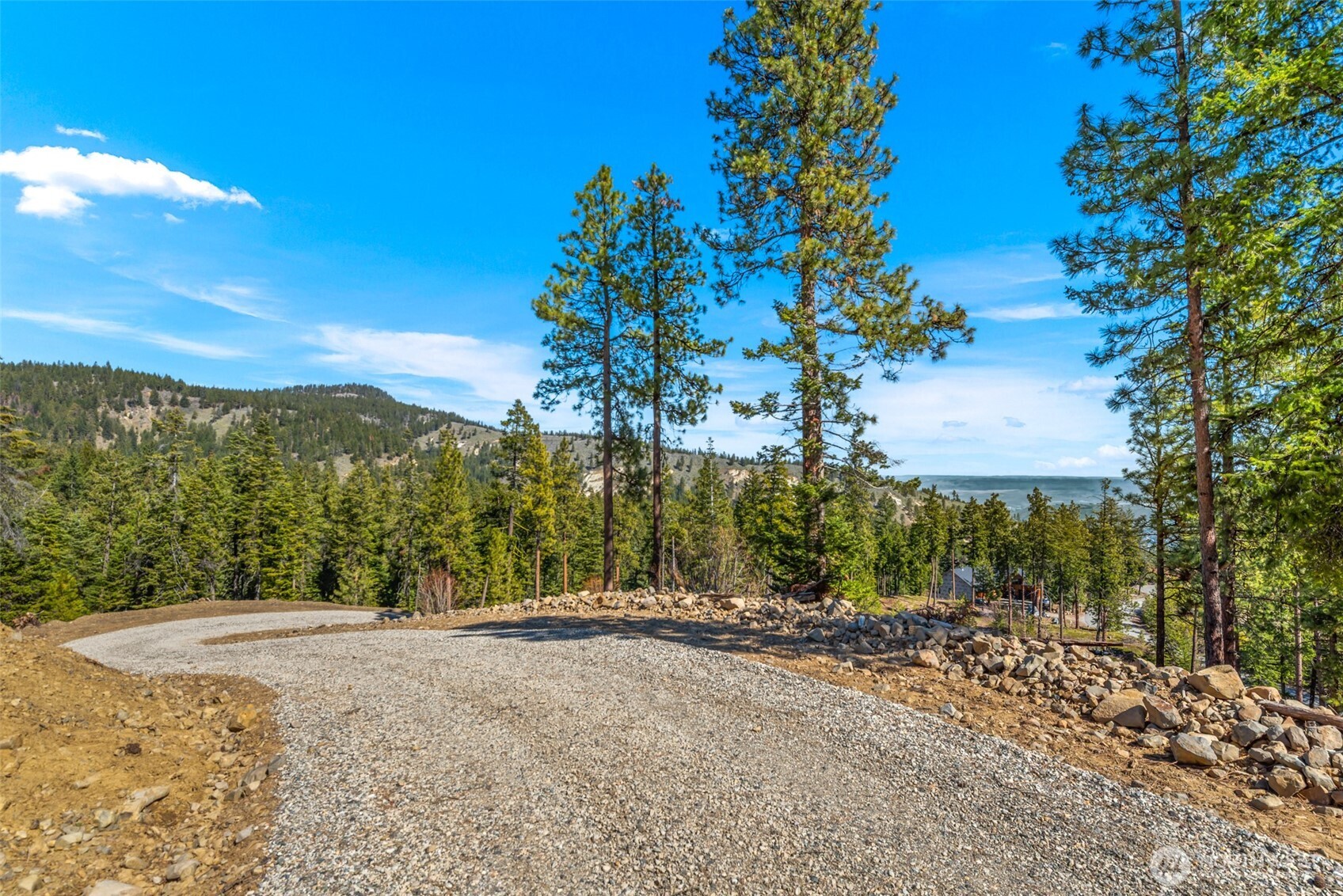 6424 Summit View Place Wenatchee, WA 98801 - Photo 29 of 32