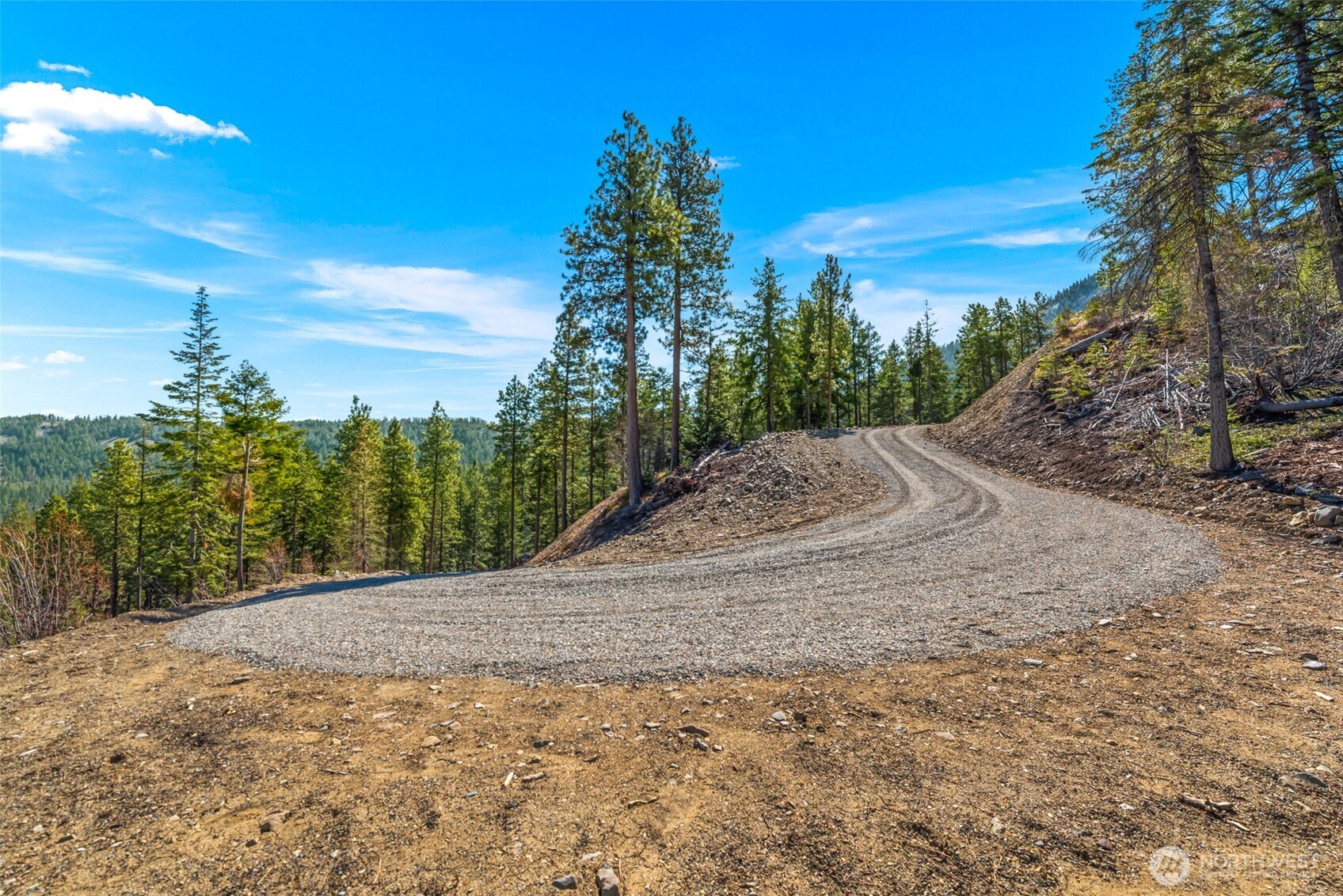 6424 Summit View Place Wenatchee, WA 98801 - Photo 30 of 32
