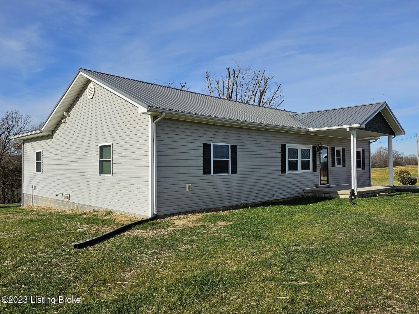 875 Lone Star Road Upton, KY 42784 - Photo 9 of 67 20231213_115644 (Large)