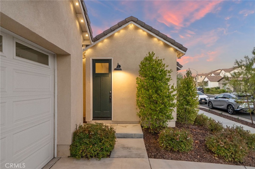 32030 Dayspring Way Temecula, CA 92591 - Photo 3 of 75