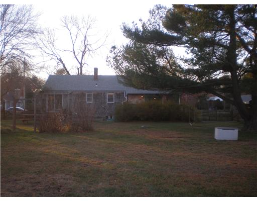 9 Elizabeth Road Barrington, RI 02806 - Photo 14 of 16 Exterior Back.