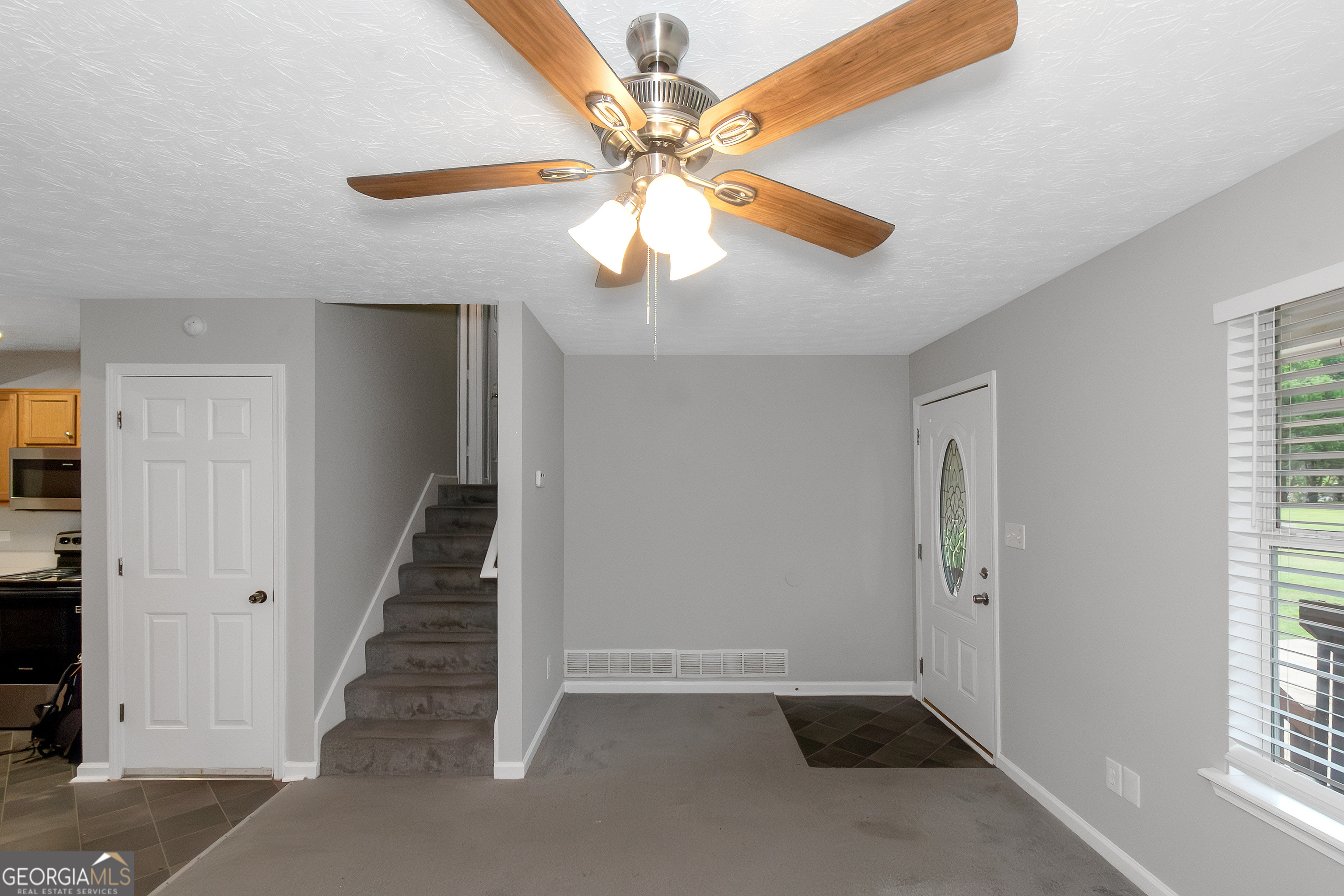 564 Rustin Drive Dallas, GA 30157 - Photo 5 of 23