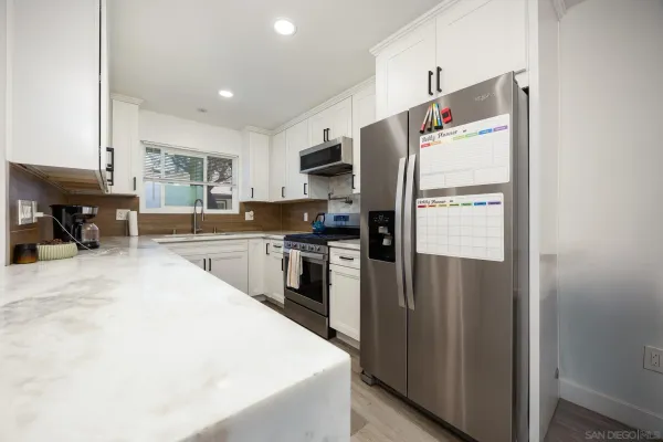 $465,000 | 810 East Washington Avenue, Unit E, Escondido, CA 92025