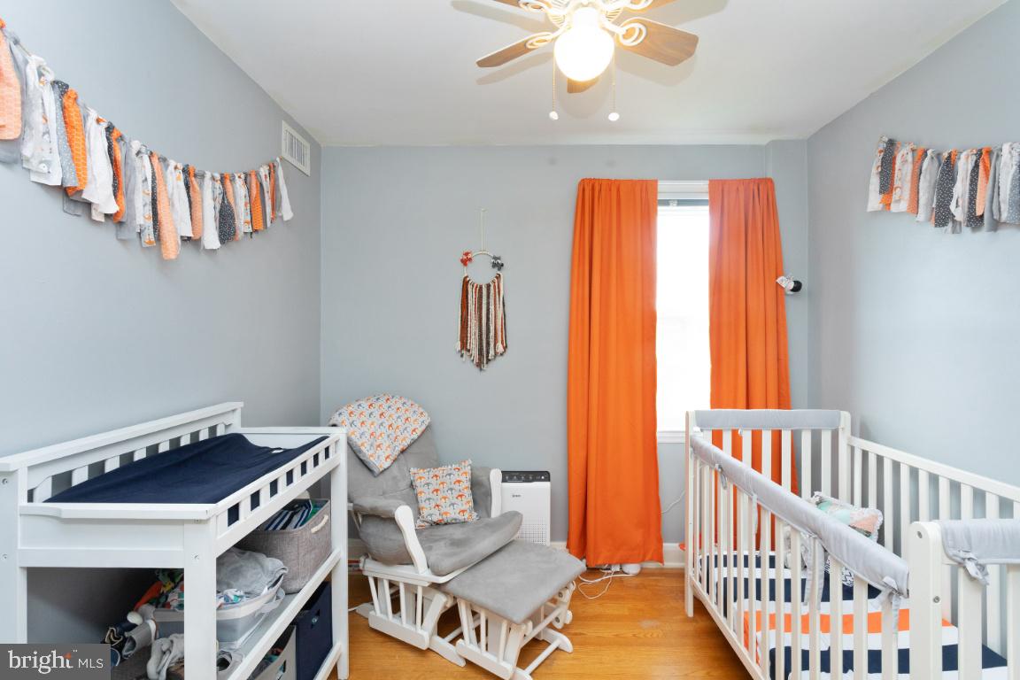 6133 Northdale Road Baltimore, MD 21228 - Photo 29 of 38 3d bedroom