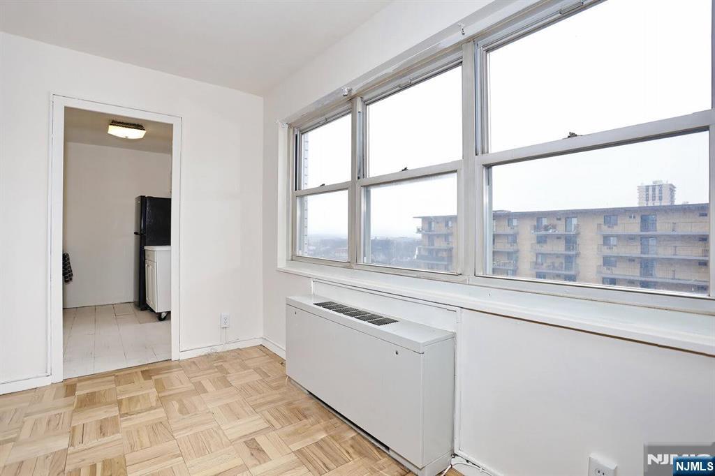 280 Prospect, Unit 6J Hackensack, NJ 07601 - Photo 19 of 43