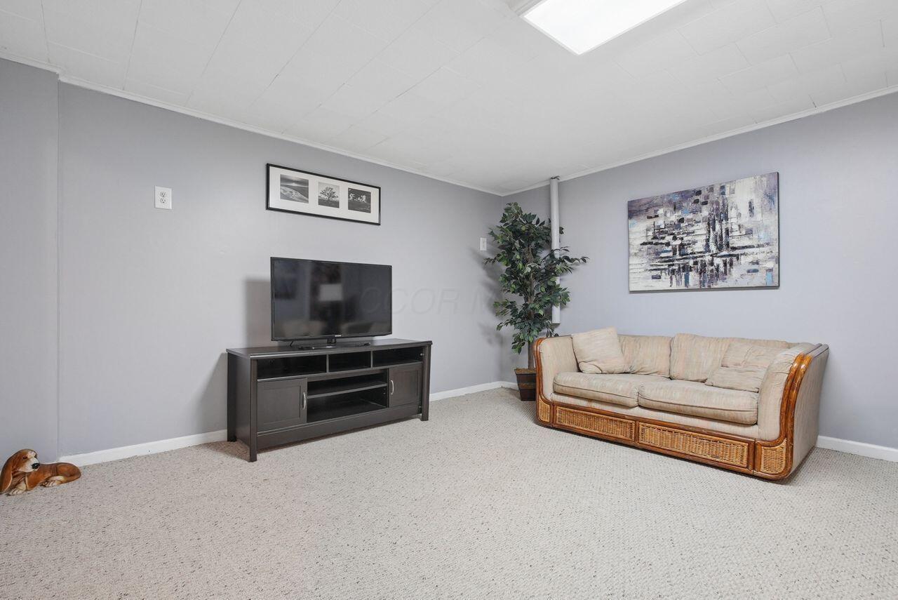214 Greenbrier Road Sunbury, OH 43074 - Photo 26 of 39