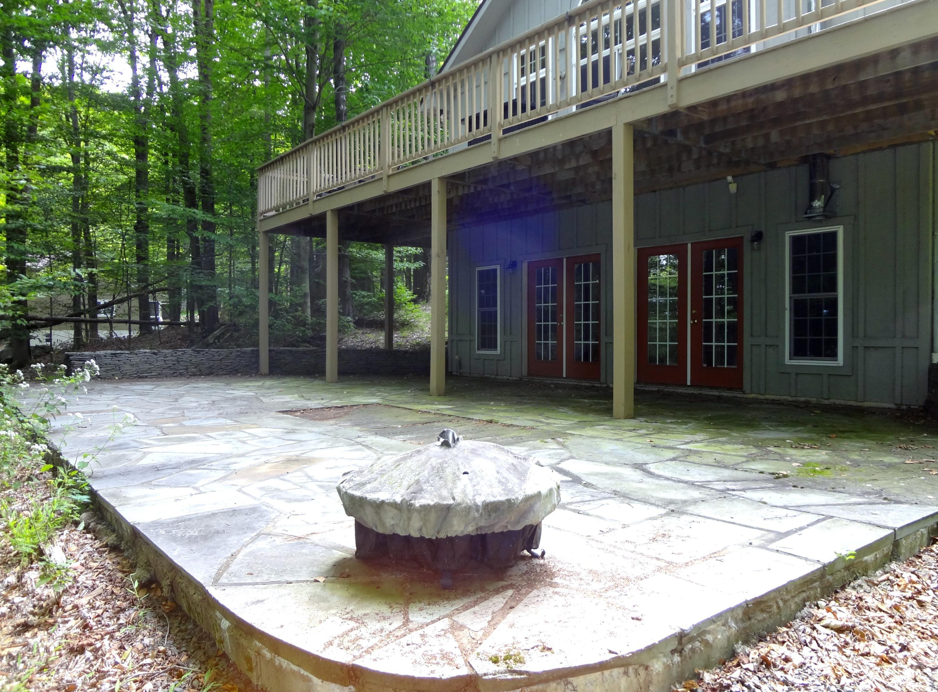 110 Ridge Road Lake Ariel, PA 18436 - Photo 7 of 45 Patio