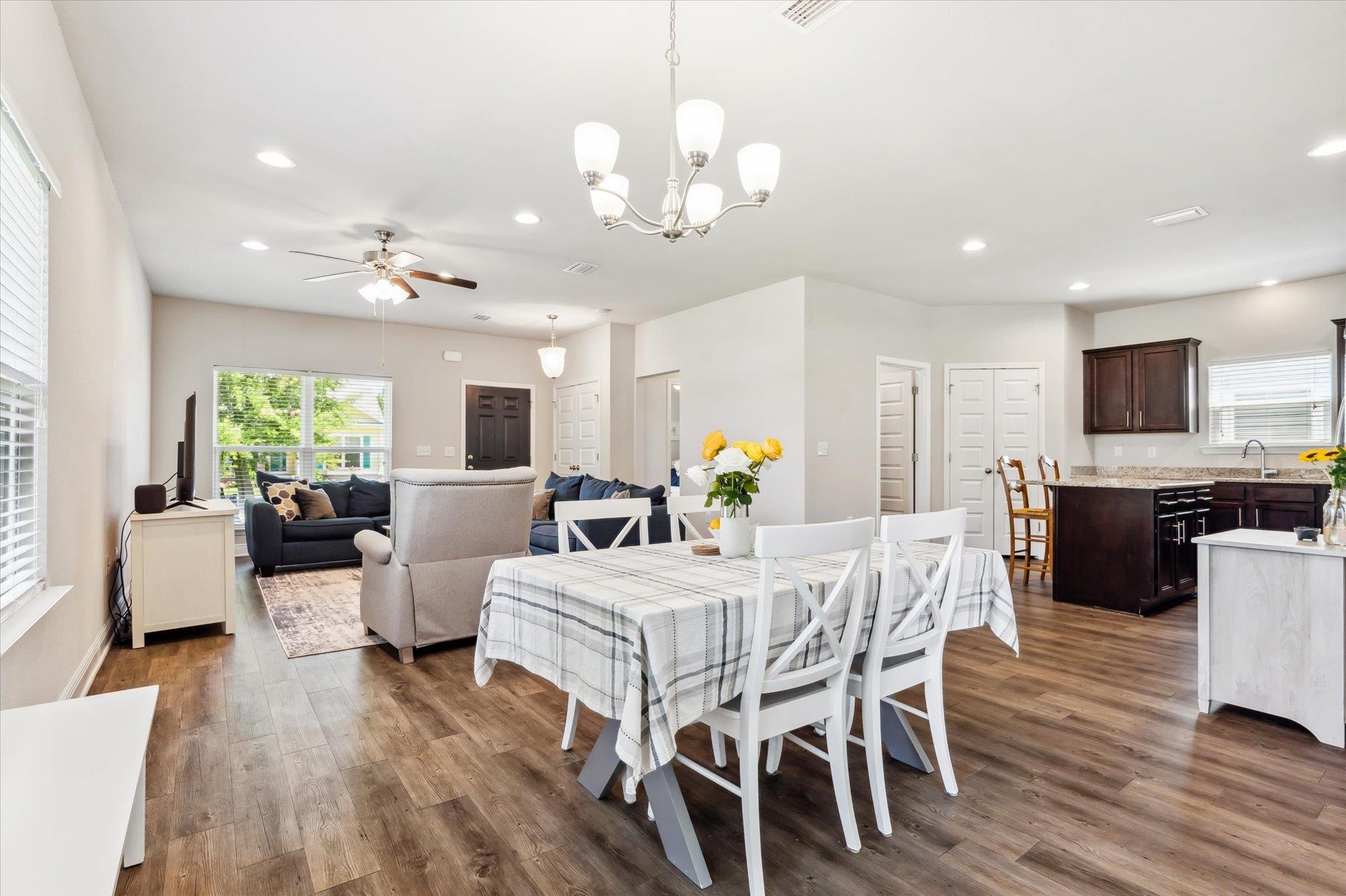 1203 Lavender Lane Foley, AL 36535 - Photo 7 of 58 Dining Area