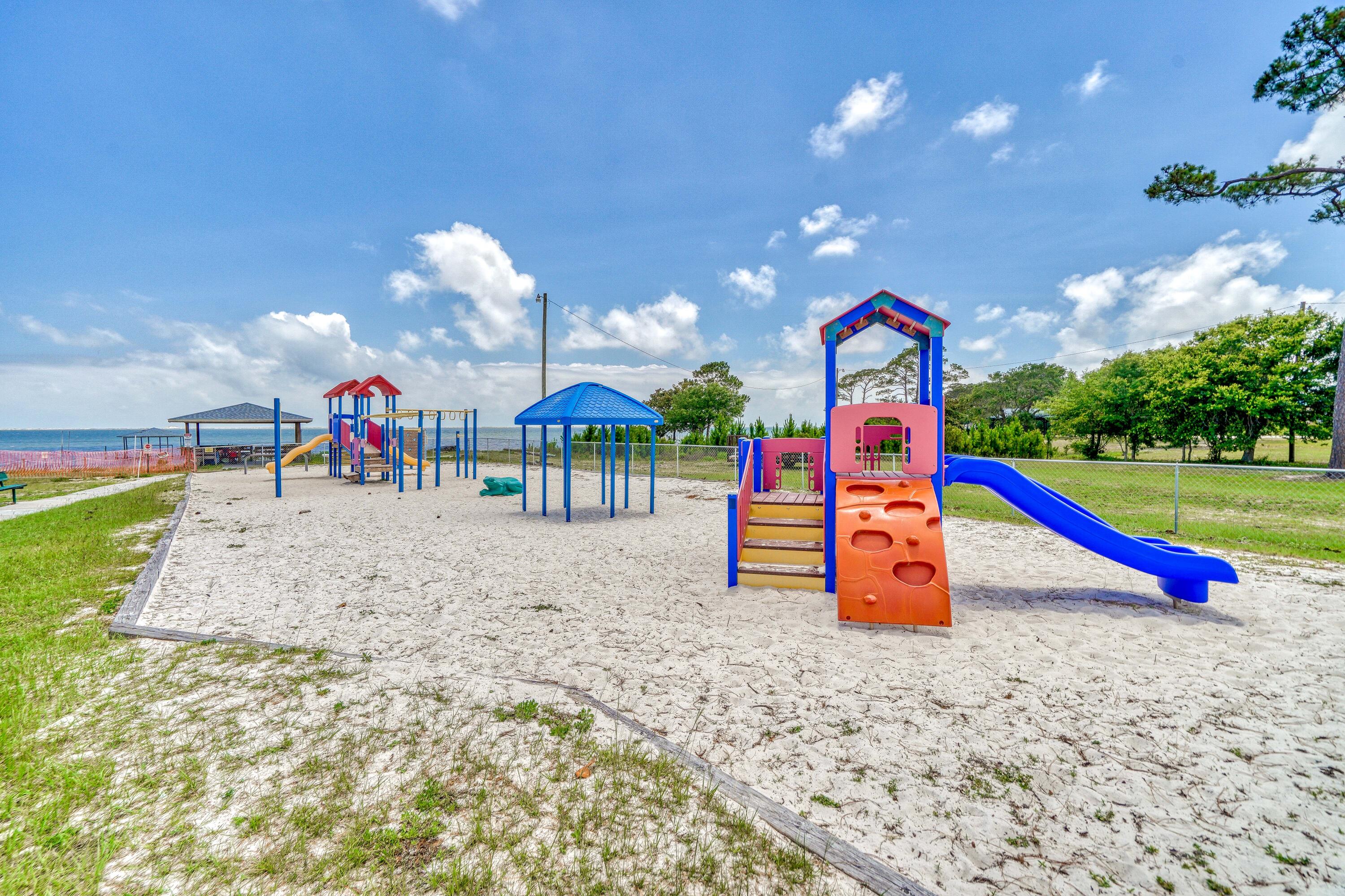 2864 P.G.A Boulevard Navarre, FL 32566 - Photo 43 of 52 a view of outdoor space with garden and entertaining space