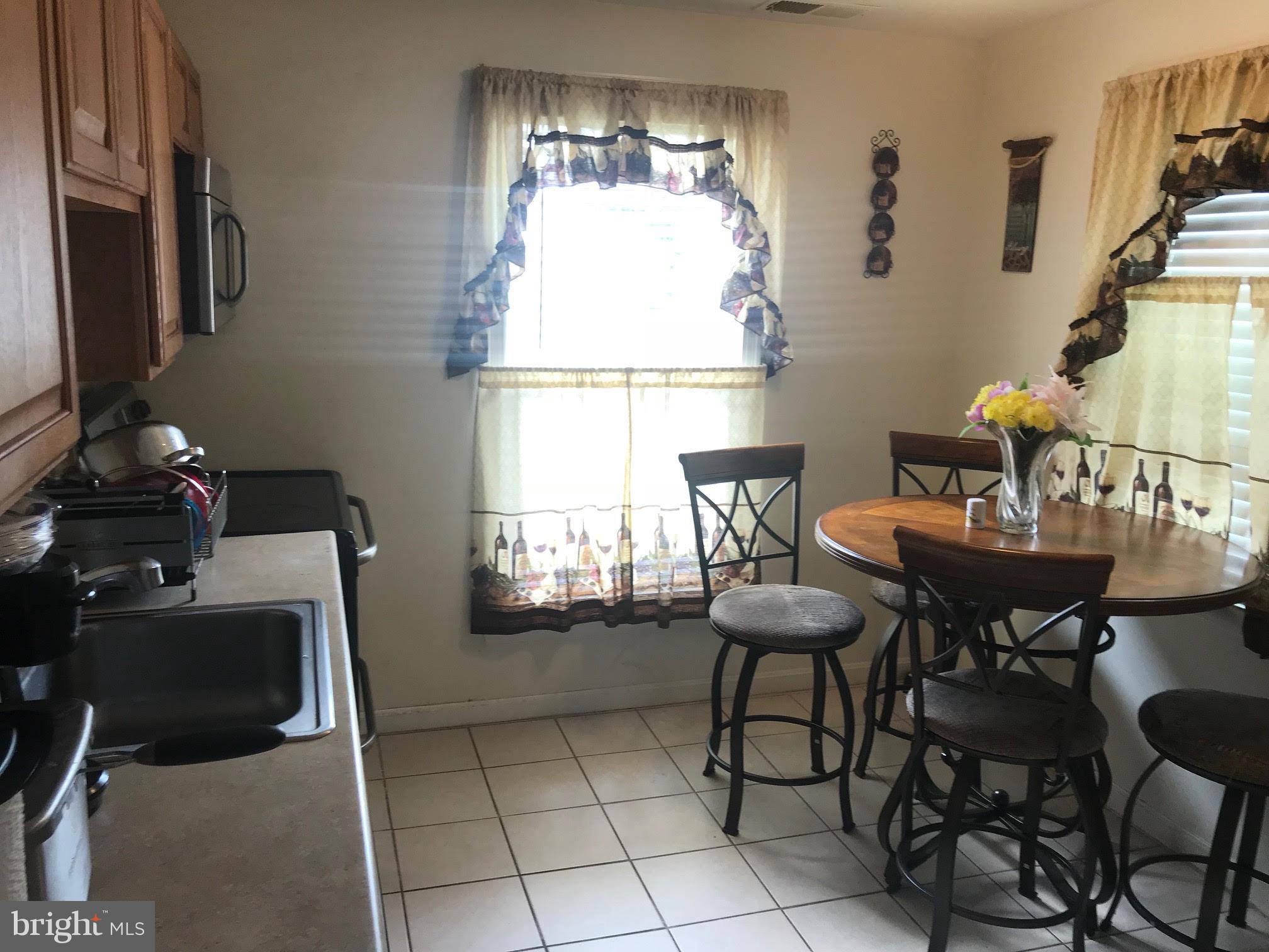 4820 Wheeler Road Oxon Hill, MD 20745 - Photo 6 of 24 Kitchen