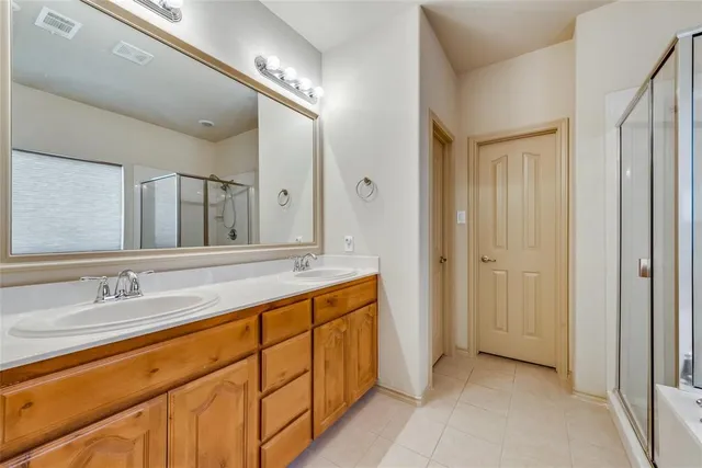 $2,200 | 10928 Hawks Landing Road, Fort Worth, TX 76052