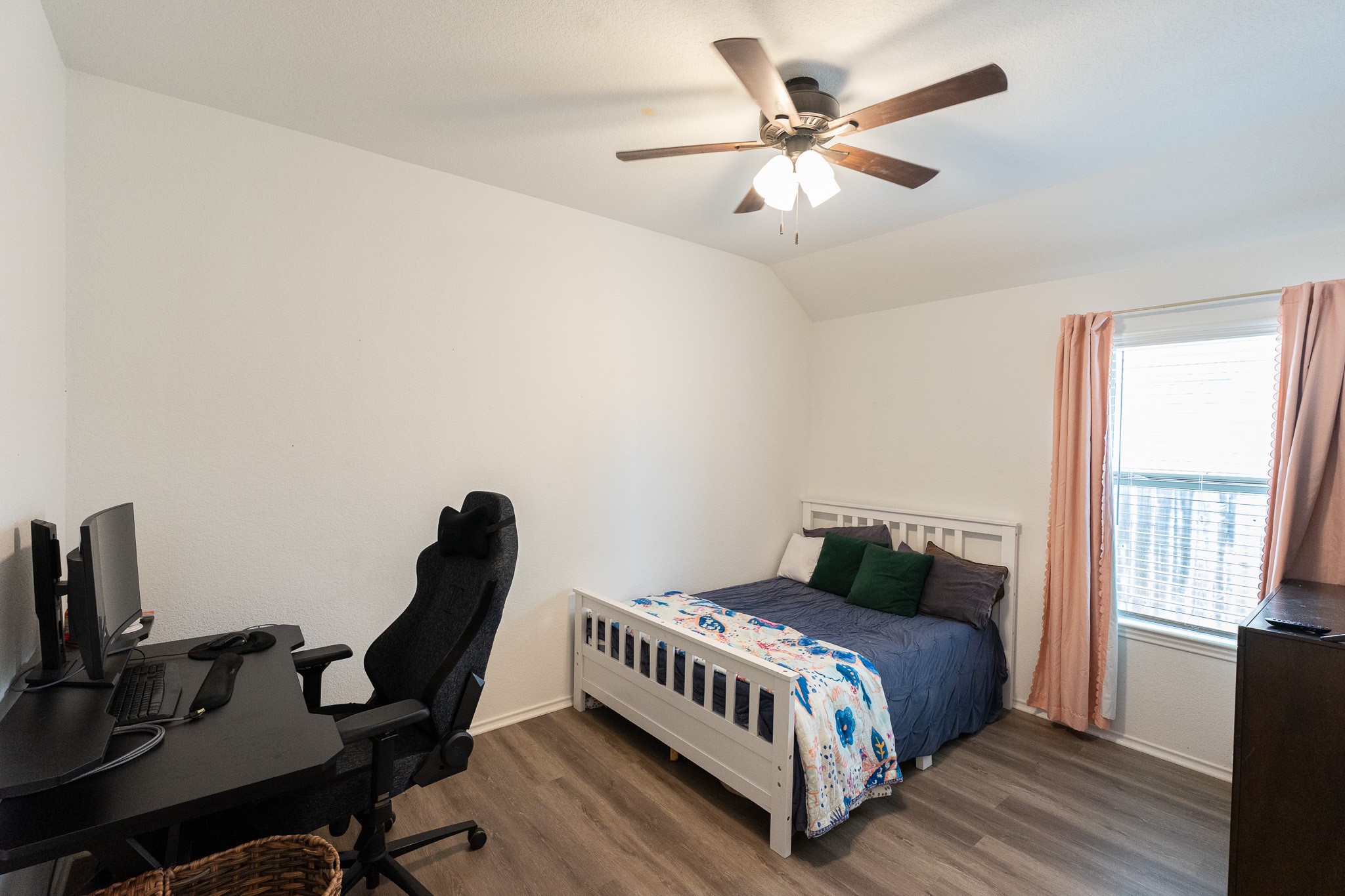 650 Harbor Colony Lane La Marque, TX 77568 - Photo 24 of 34 spacious secondary bedroom #3