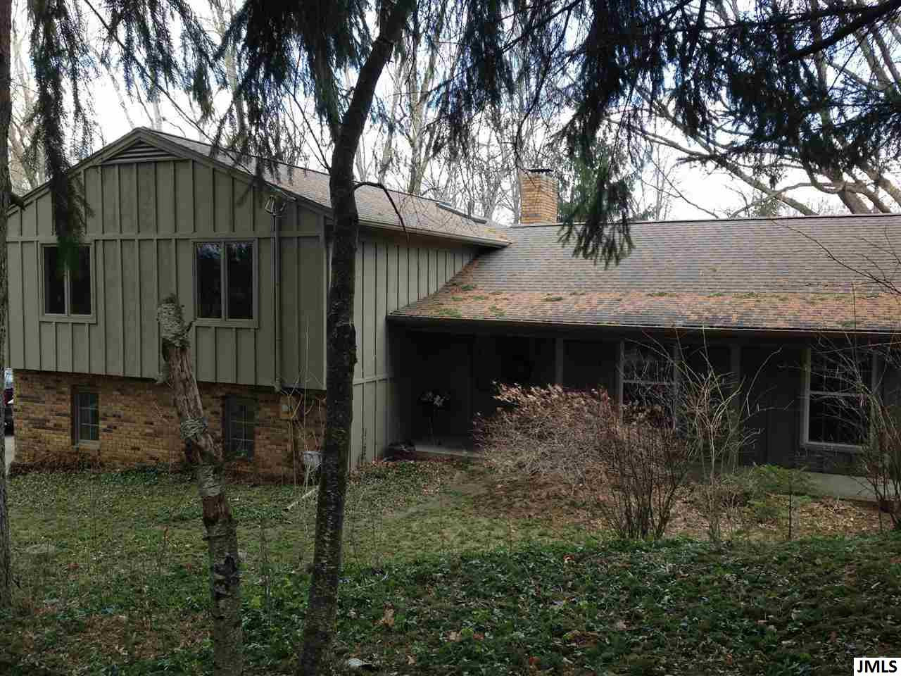 3385 Pine Ridge Drive Jackson, MI 49201 - Photo 2 of 36 Photo 2