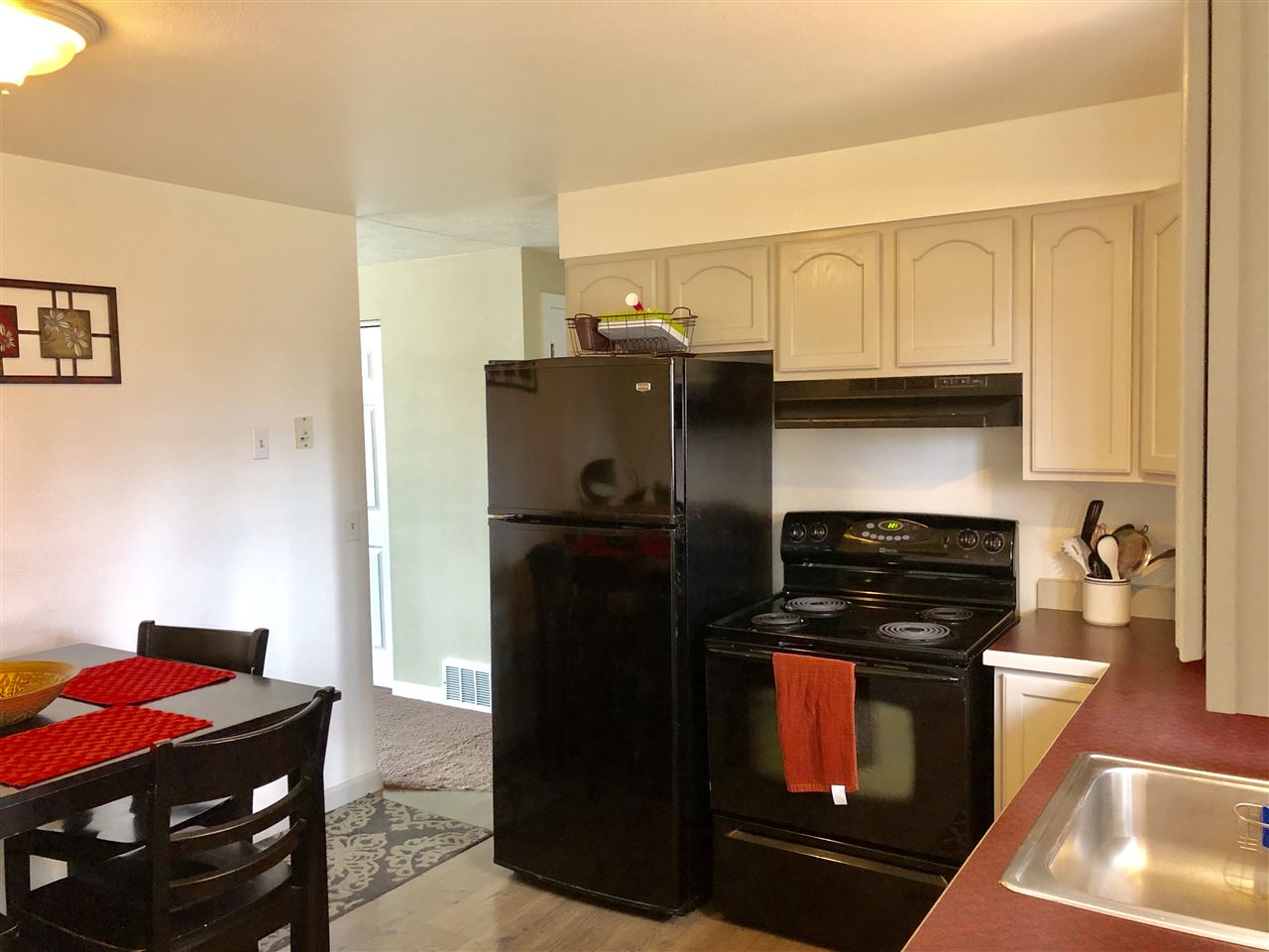 202 South Long Road Greenacres, WA 99016 - Photo 3 of 12 Gallery Image 3