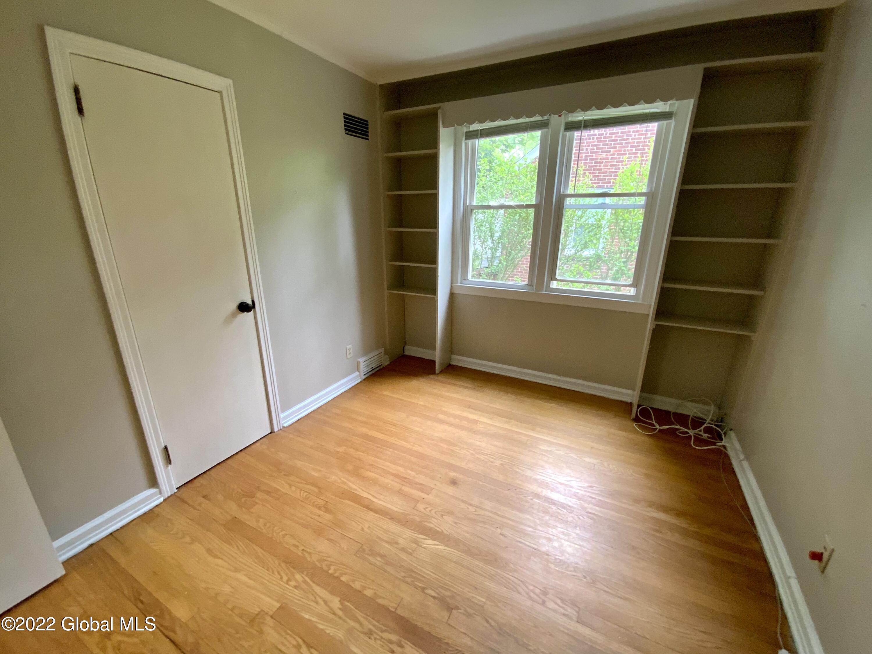 819 Troy Schenectady Road Colonie, NY 12110 - Photo 16 of 33 6CAC8CEB-1802-4309-9D31-C4BBFB783C36